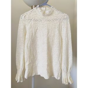 White Lace Long sleeve Top